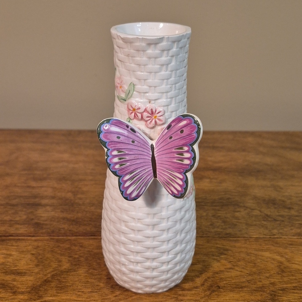 TELEFLORA Vintage Floral And 3D Butterfly Vase